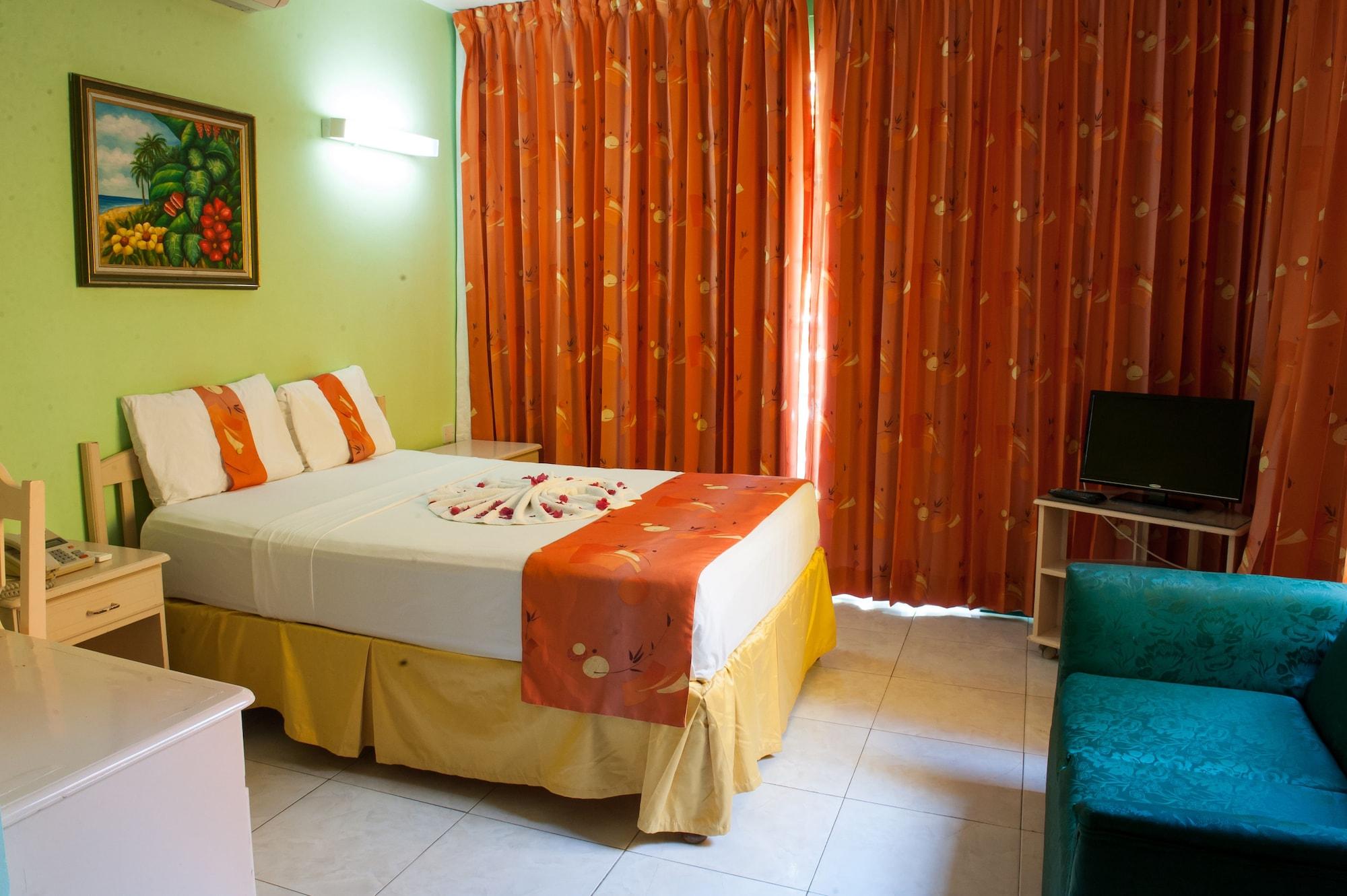 Foote Prints On The Sands Hotel Negril Buitenkant foto