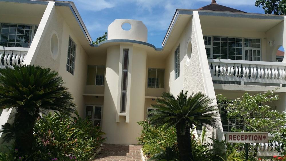 Foote Prints On The Sands Hotel Negril Buitenkant foto