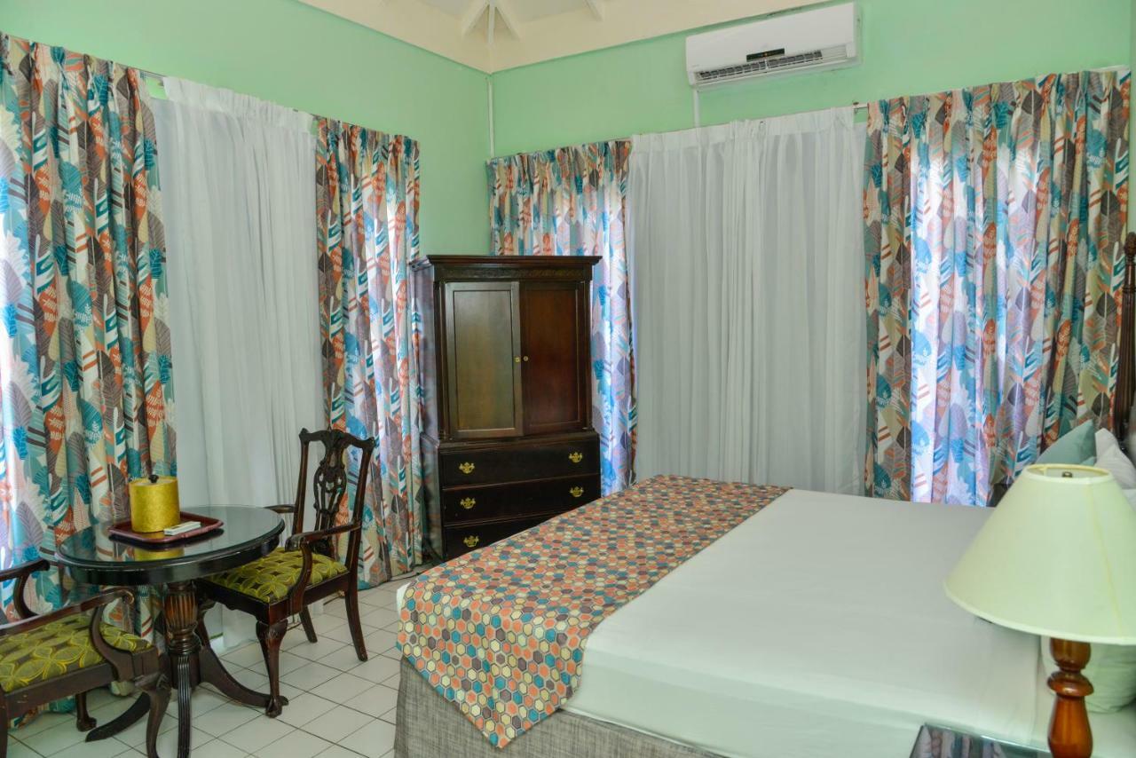 Foote Prints On The Sands Hotel Negril Buitenkant foto