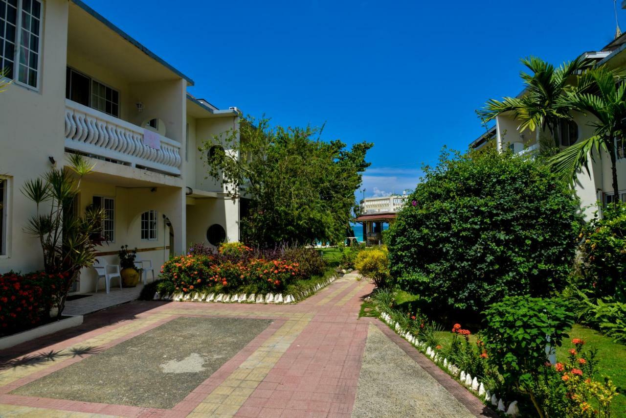Foote Prints On The Sands Hotel Negril Buitenkant foto